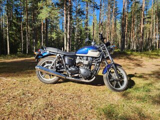 2009 Triumph Bonneville, синий, 699990 рублей, вид 2