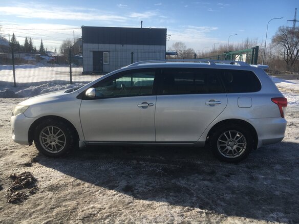 2010 Toyota Corolla Fielder X (E140, E150) Рестайлинг, серый, 1150000 рублей - вид 7
