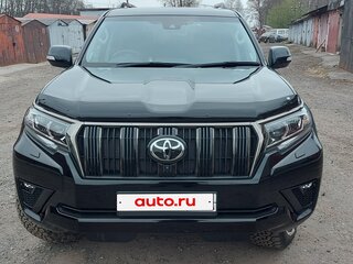 2020 Toyota Land Cruiser Prado 150 Series Рестайлинг 3, чёрный, 5750000 рублей, вид 2