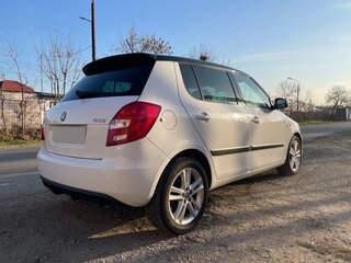 2011 Skoda Fabia RS II, белый, 1300000 рублей, вид 3