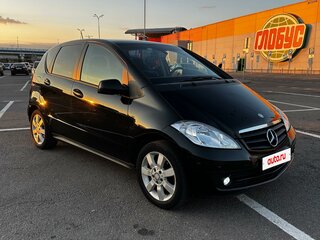 2012 Mercedes-Benz A-Класс 180 II (W169) Рестайлинг, чёрный, 900000 рублей, вид 3