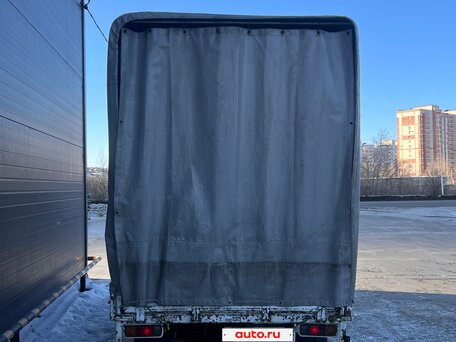 1987 Toyota Dyna, белый, 1300000 рублей, вид 5