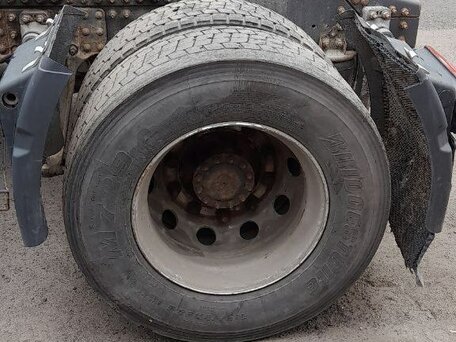 2007 Volvo FM, белый, 1350000 рублей, вид 4