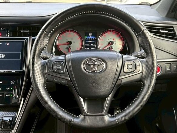 2017 Toyota Harrier III (XU60), чёрный, 1770017 рублей - вид 11