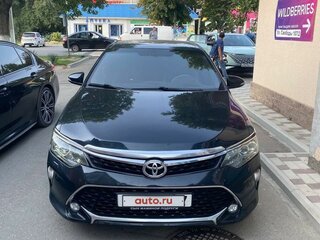 2017 Toyota Camry VII (XV50) Рестайлинг 2, серый, 2250000 рублей, вид 1