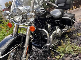 2011 Harley-Davidson Road King, чёрный, 1800000 рублей, вид 4