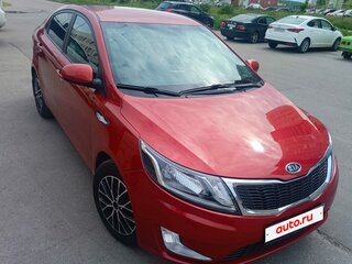 2011 Kia Rio III, красный, 650000 рублей, вид 4