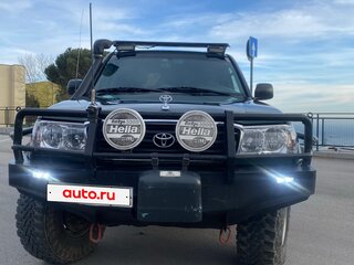 1999 Toyota Land Cruiser 105 100 Series, зелёный, 3400000 рублей, вид 1