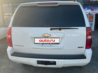 2012 Chevrolet Tahoe 6AT III, белый, 1700000 рублей, вид 5
