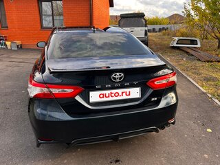 2020 Toyota Camry US Market VIII (XV70) Рестайлинг, синий, 2000000 рублей, вид 4