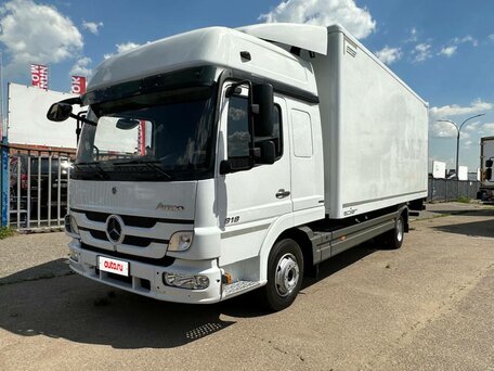 2013 Mercedes-Benz Atego, белый, 7474990 рублей, вид 1