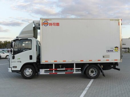 2023 Isuzu Elf (N-series), белый, 3300000 рублей, вид 5