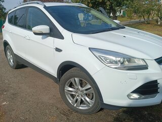 2013 Ford Kuga II, белый, 1400000 рублей, вид 4