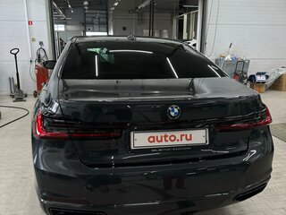 2022 BMW 7 серии 730d xDrive VI (G11/G12) Рестайлинг, серый, 9500000 рублей, вид 3