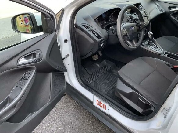 2018 Ford Focus III Рестайлинг, белый, 1150000 рублей - вид 15