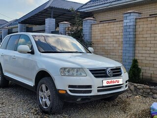 2005 Volkswagen Touareg I, белый, 730000 рублей, вид 4