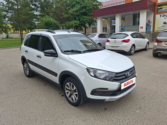 2023 Lada (ВАЗ) Granta Cross I Рестайлинг, белый, 850000 рублей - вид 1