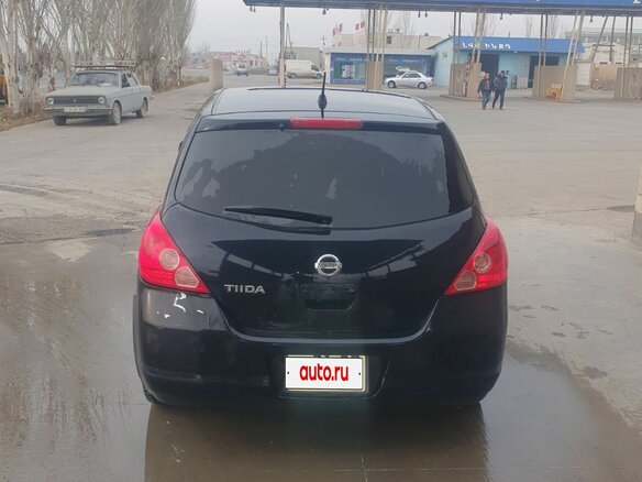 2005 Nissan Tiida I, чёрный, 300000 рублей - вид 2