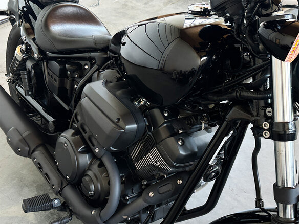 2019 Yamaha XV950 Bolt, чёрный - вид 14