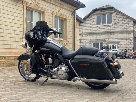 2012 Harley-Davidson Street Glide, чёрный, 1290000 рублей, вид 5