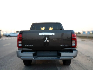 2026 Mitsubishi L200 VI, чёрный, 5280750 рублей, вид 5
