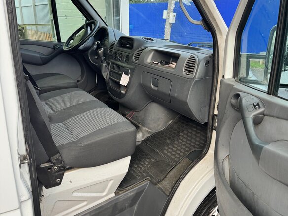 2014 Mercedes-Benz Sprinter Classic, белый, 900000 рублей - вид 16