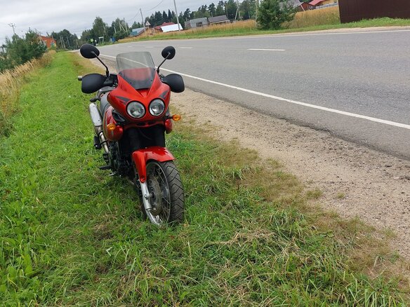2002 Triumph Tiger 955i, пурпурный, 320000 рублей - вид 14