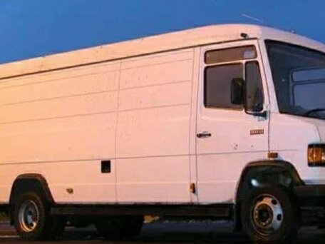 1991 Mercedes-Benz T2, белый, 800000 рублей, вид 4