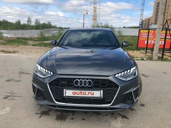 2021 Audi A4 45 TFSI V (B9) Рестайлинг, серый, 3400000 рублей - вид 1