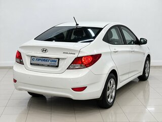 2014 Hyundai Solaris I, белый, 980000 рублей, вид 4