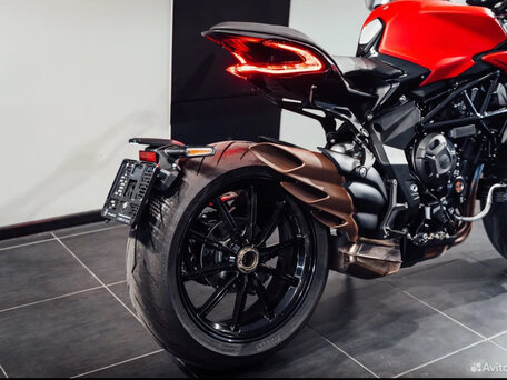 2021 MV Agusta Dragster 800, красный, 1400000 рублей, вид 1