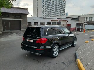 2015 Mercedes-Benz GL-Класс 400 II (X166), чёрный, 4199100 рублей, вид 3