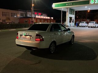 2016 Lada (ВАЗ) Priora I Рестайлинг, белый, 820000 рублей, вид 2