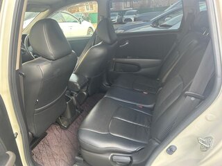 2007 Honda Stream II, белый, 1600000 рублей, вид 2