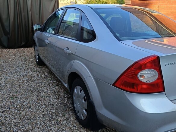 2009 Ford Focus II Рестайлинг, серебристый, 500000 рублей - вид 5
