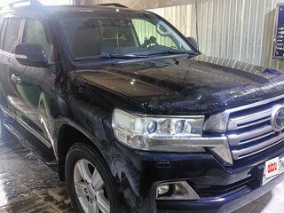 2019 Toyota Land Cruiser 200 Series Рестайлинг 2, чёрный, 11000000 рублей, вид 3