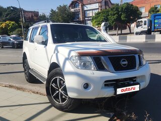 2011 Nissan Pathfinder III Рестайлинг, белый, 1750000 рублей, вид 3