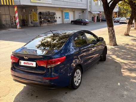 2016 Kia Rio III Рестайлинг, синий, 1020000 рублей, вид 3