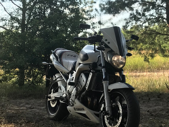 2004 Yamaha FZ6, белый, 450000 рублей - вид 4