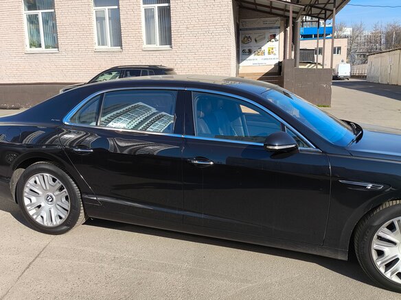 2013 Bentley Flying Spur II, чёрный, 10500000 рублей - вид 5