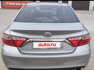 2016 Toyota Camry VII (XV50) Рестайлинг, серебристый, 1900000 рублей, вид 2