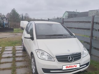 2012 Mercedes-Benz A-Класс 180 II (W169) Рестайлинг, белый, 860000 рублей, вид 3