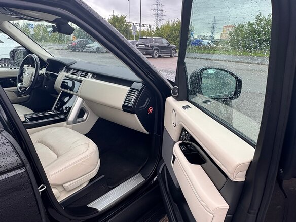 2018 Land Rover Range Rover IV Рестайлинг, чёрный, 4900000 рублей - вид 23