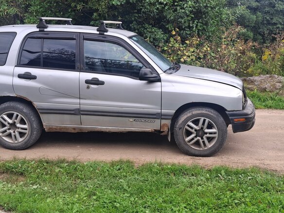 1999 Chevrolet Tracker II, серебристый, 228000 рублей - вид 3