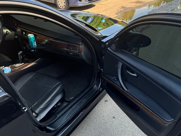 2005 BMW 3 серии 325i V (E90/E91/E92/E93), чёрный, 950000 рублей - вид 9