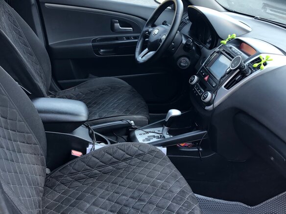 2010 Kia Ceed I Рестайлинг, чёрный, 750000 рублей - вид 4