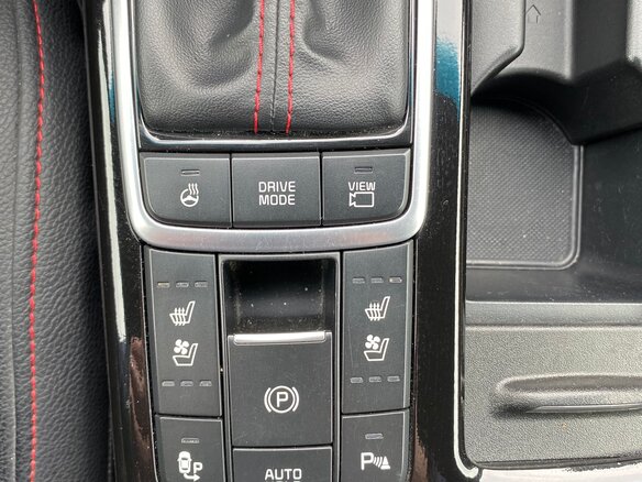 2018 Kia Optima IV Рестайлинг, синий, 2600000 рублей - вид 20