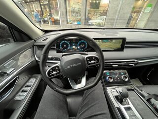 2023 Jetour X70+ I Рестайлинг, чёрный, 2650000 рублей, вид 4