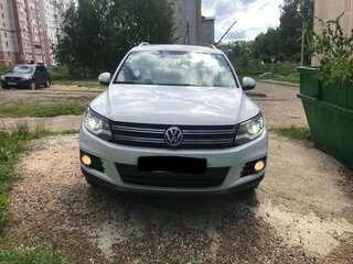 2013 Volkswagen Tiguan I Рестайлинг, белый, 1350000 рублей, вид 3