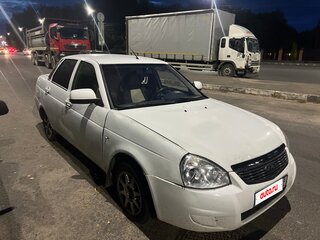 2010 Lada (ВАЗ) Priora I, белый, 185000 рублей, вид 3